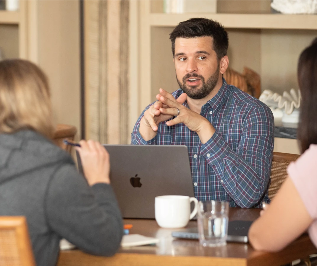 Image - Marketing - Team (3)